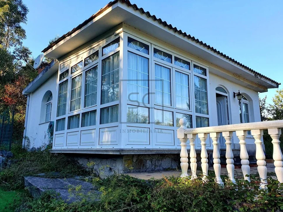 Casa con finca en Brión, Ferrol