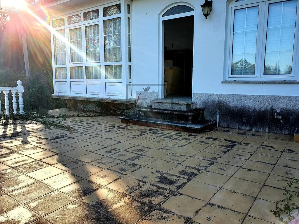Casa con finca en Brión, Ferrol