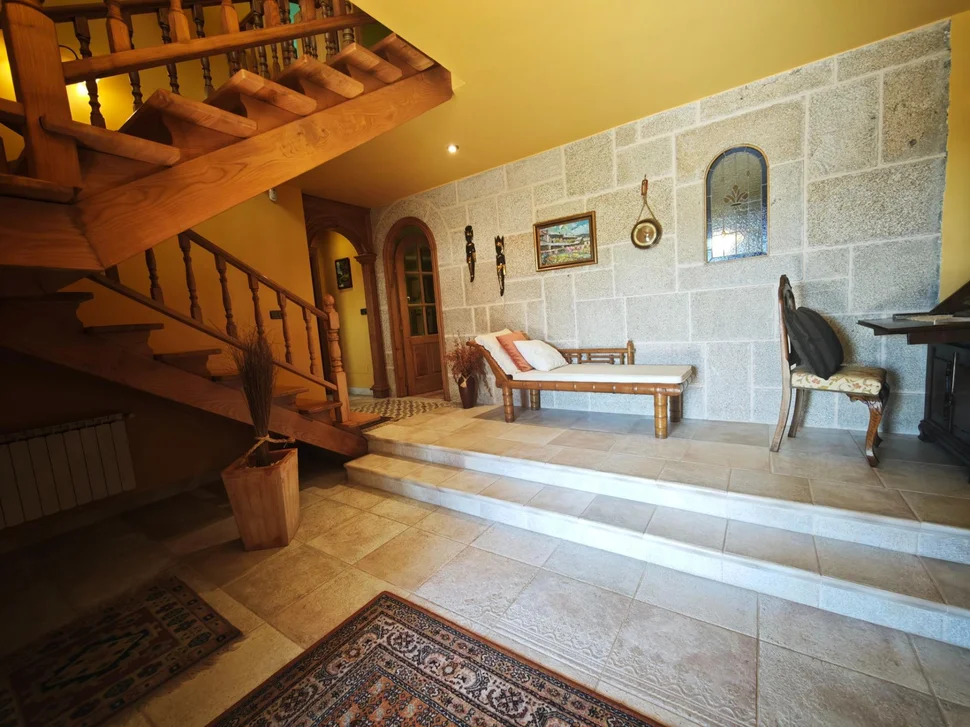 Casa de piedra con vistas a las ría en Vilarmaior