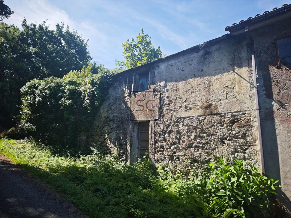 Casa para rehabilitar en San Sadurniño.