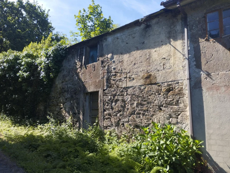 Casa para rehabilitar en San Sadurniño.