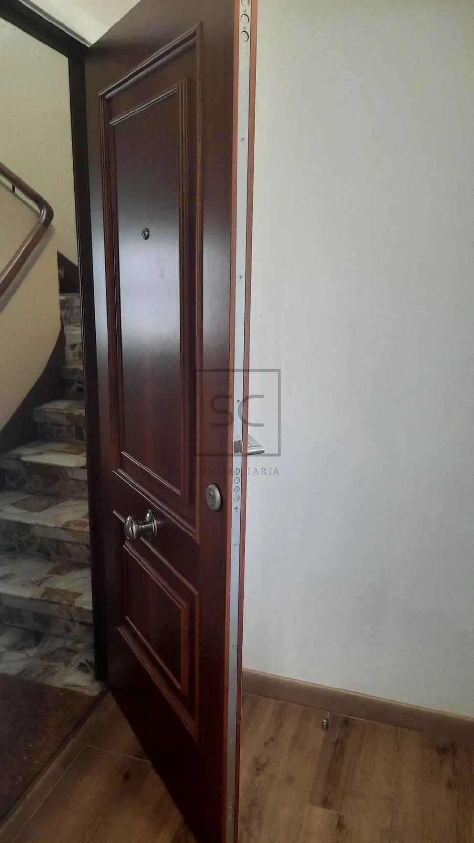 Piso recién reformado en Piñeiros, Narón