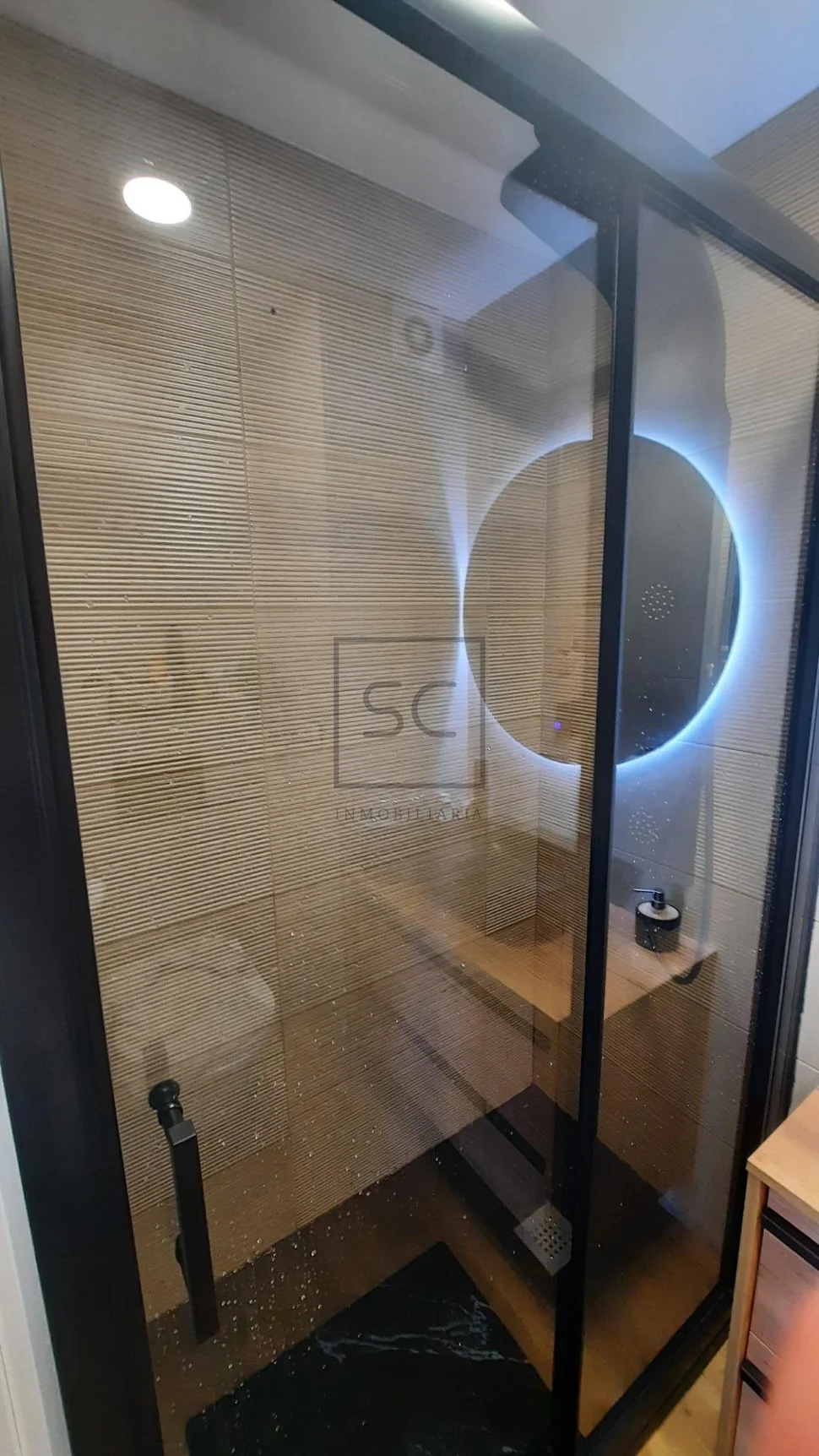 Piso recién reformado en Piñeiros, Narón