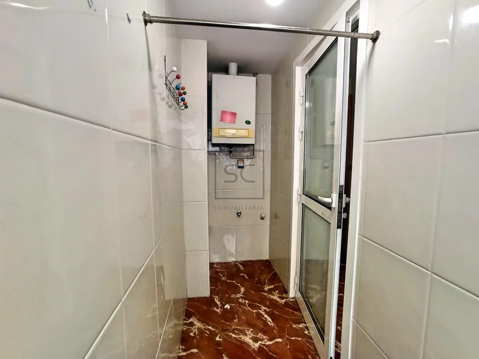Piso con garaje y ascensor en Narón – foto 20