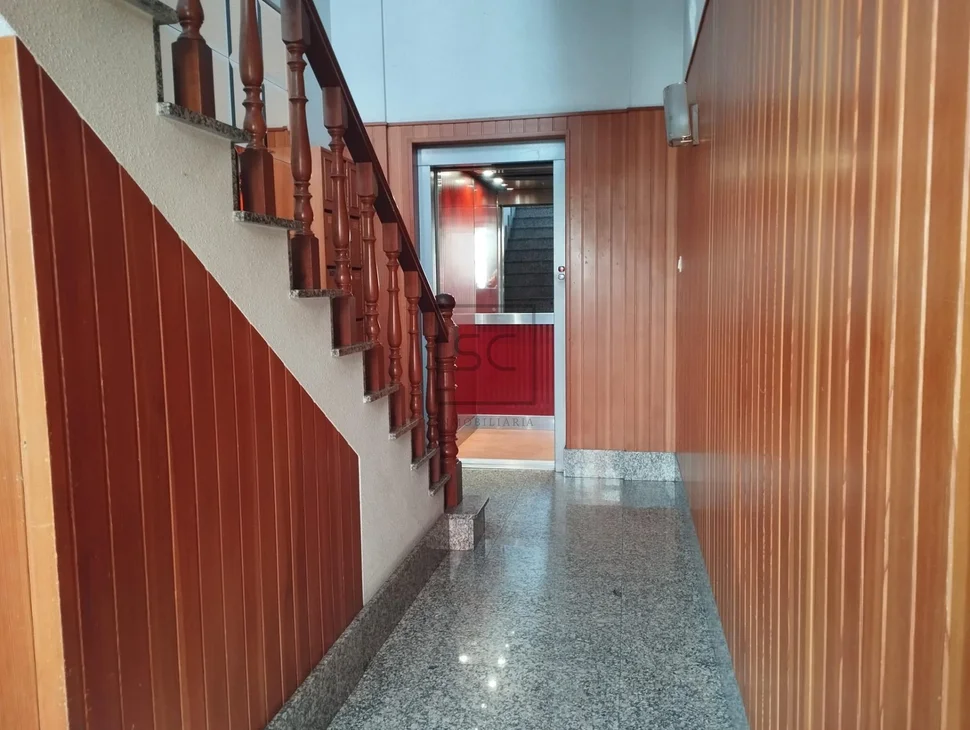 Piso con ascensor en San Juan, Ferrol.