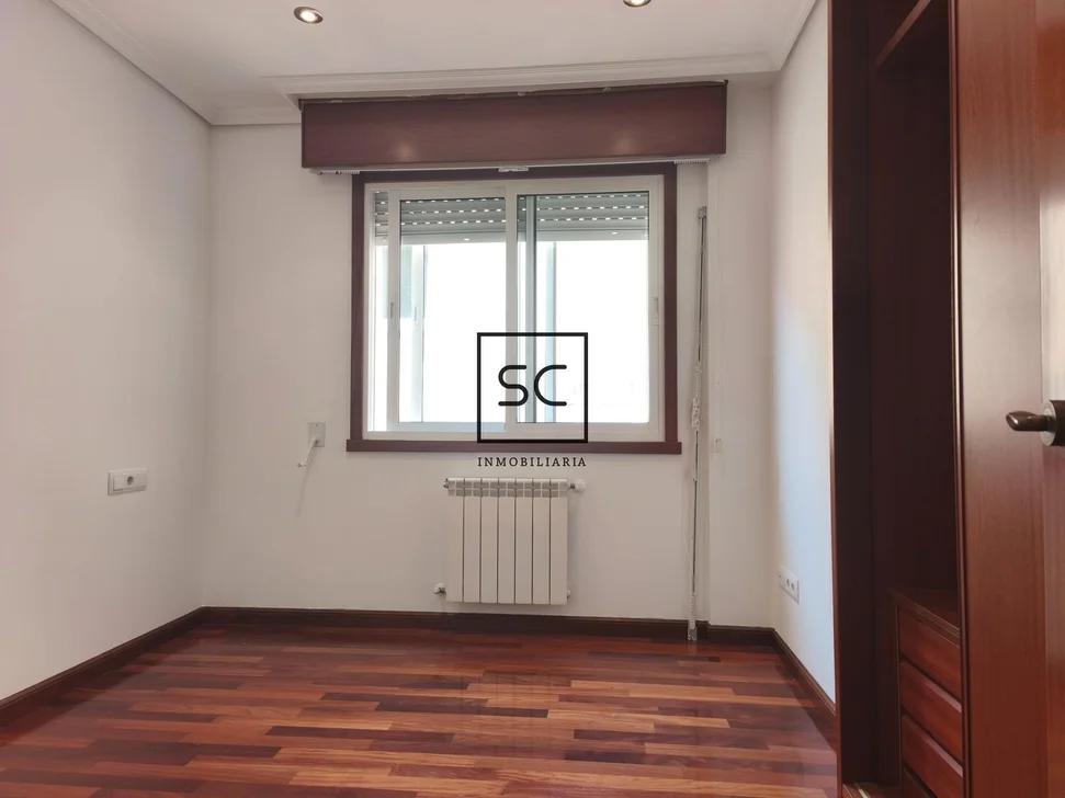 Apartamento con terraza en Porta Nova, Ferrol.