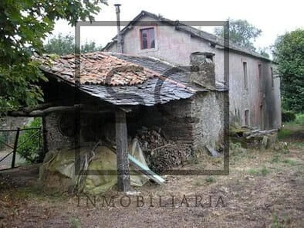 Casa de piedra para reformar en Cerdido