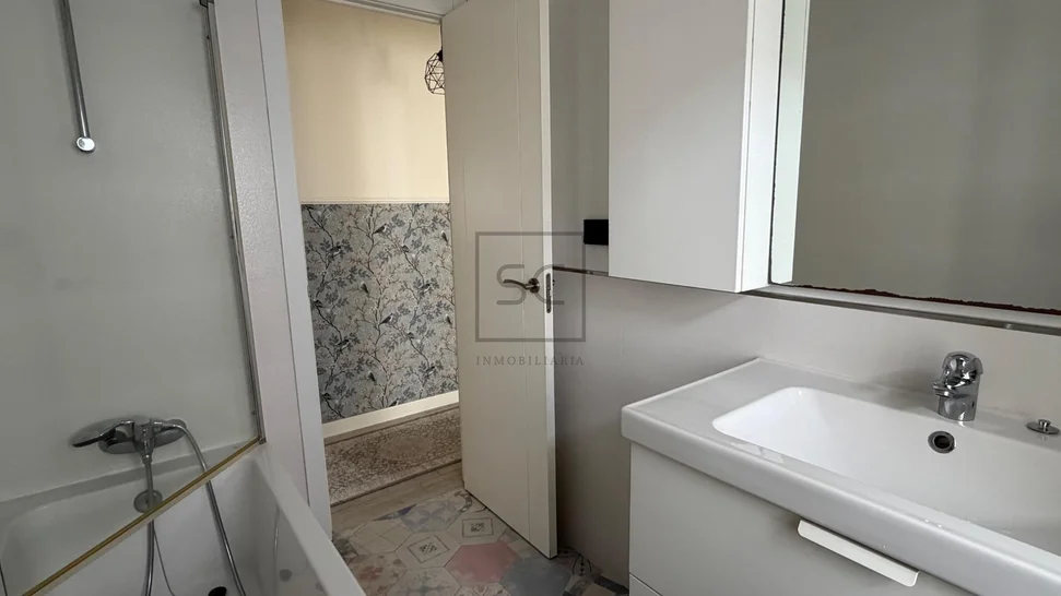 Piso reformado en Porta Nova, Ferrol. – foto 17