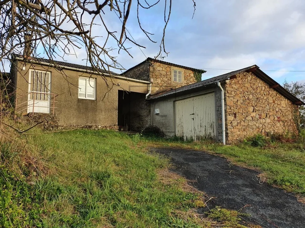 Casa para reformar en sedes ,narón