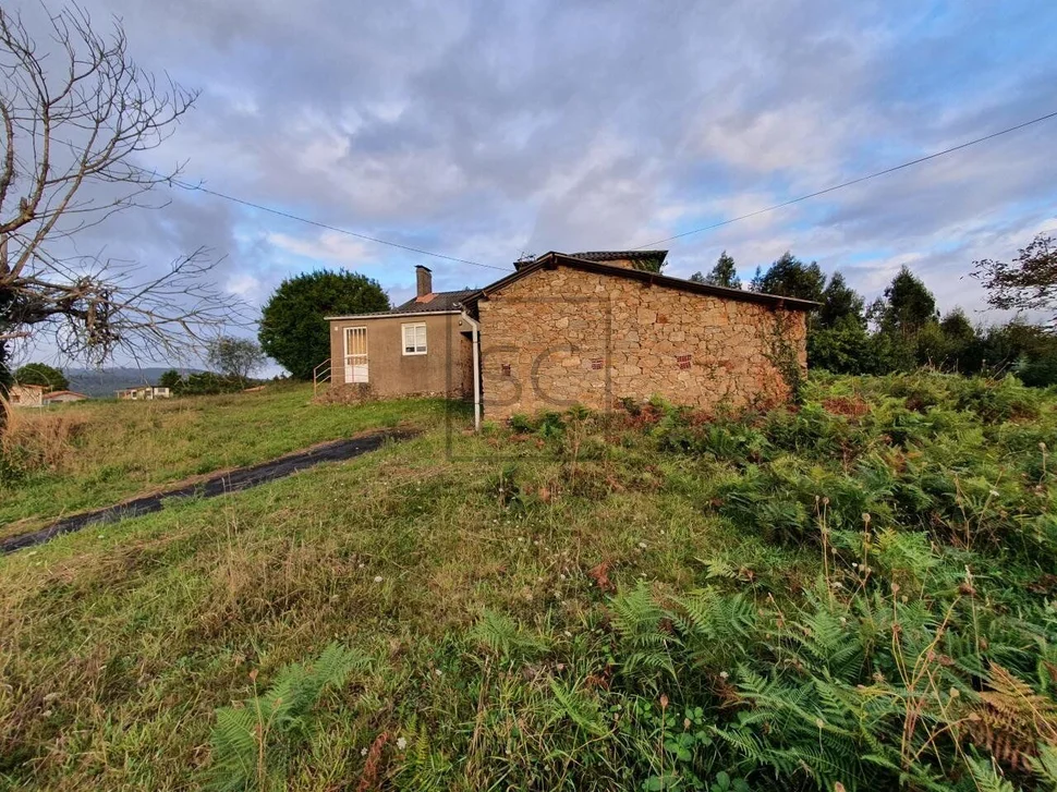 Casa para reformar en sedes ,narón