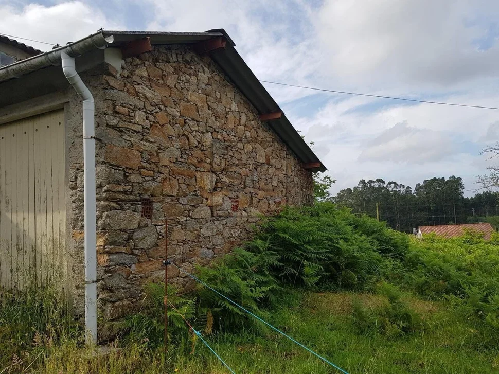 Casa para reformar en sedes ,narón