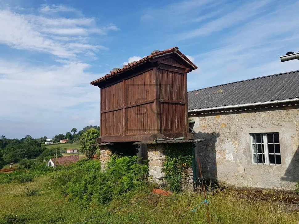 Casa para reformar en sedes ,narón