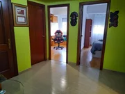 Primer piso bien situado