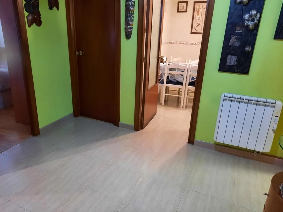 Primer piso bien situado