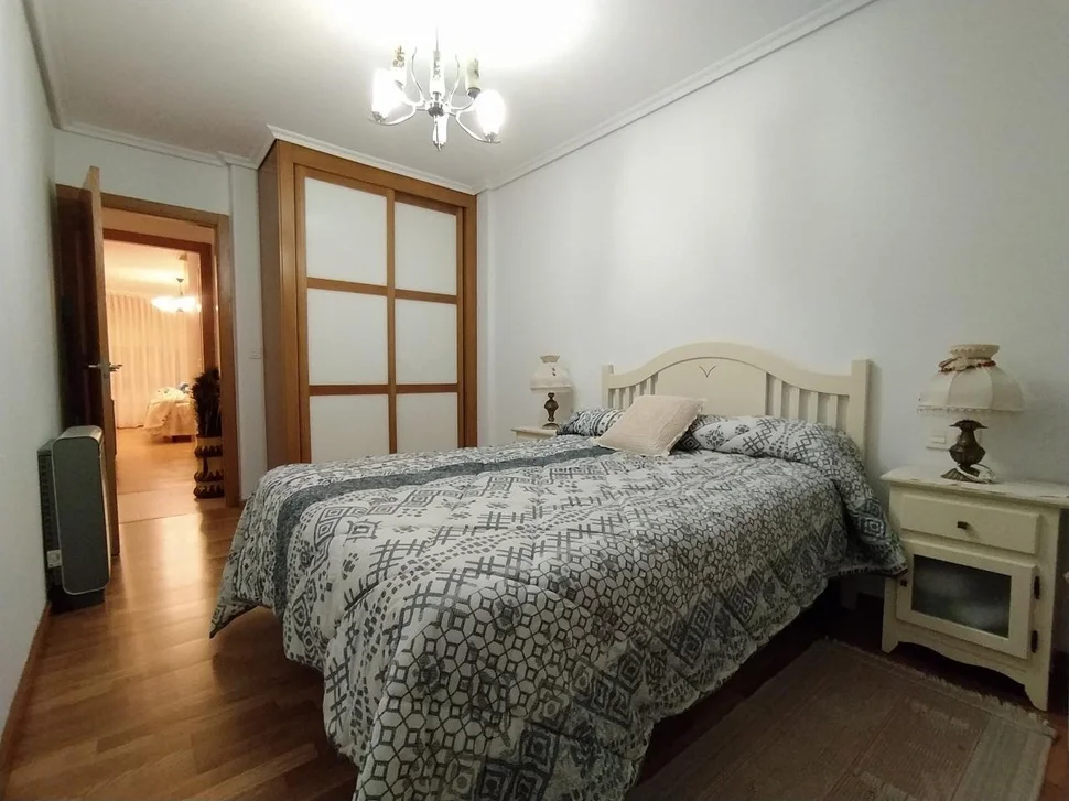 Se vende bonito piso en el alto del castaño (ascensor, plaza de garaje y trastero)