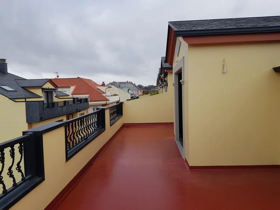 Apartamento con terraza en ares