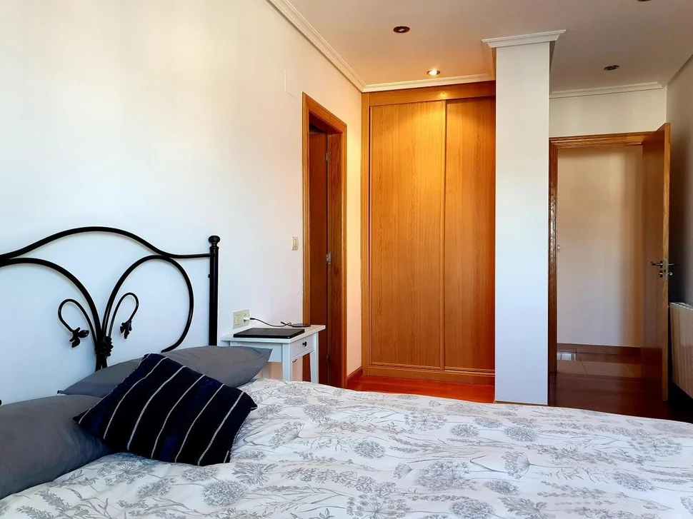 Apartamento con terraza en ares