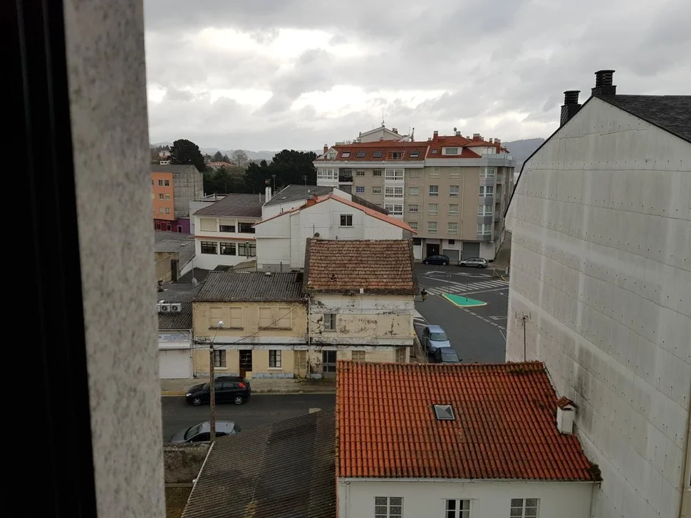 Apartamento con terraza en ares