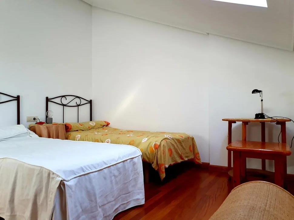 Apartamento con terraza en ares