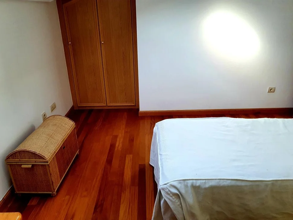 Apartamento con terraza en ares