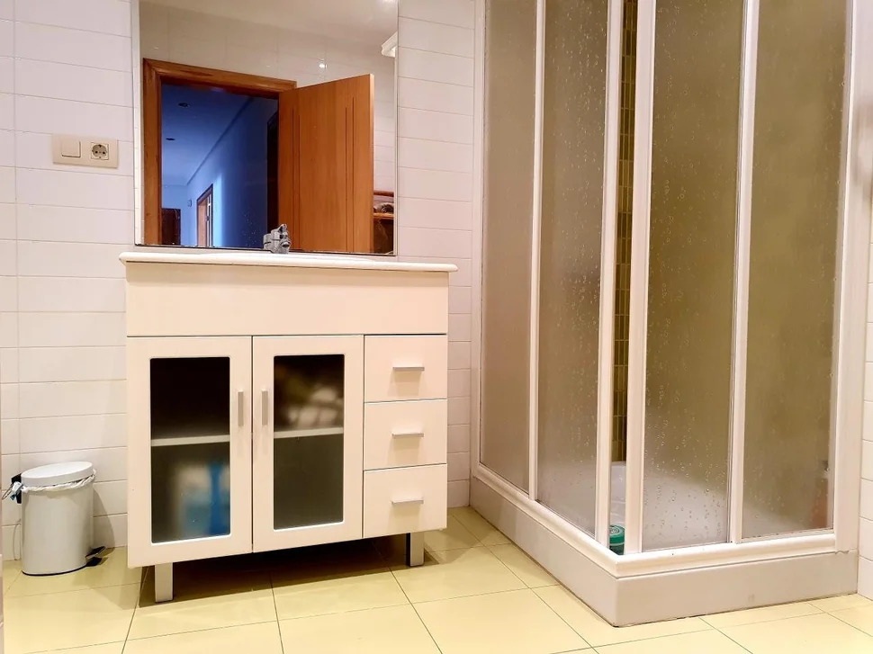 Apartamento con terraza en ares