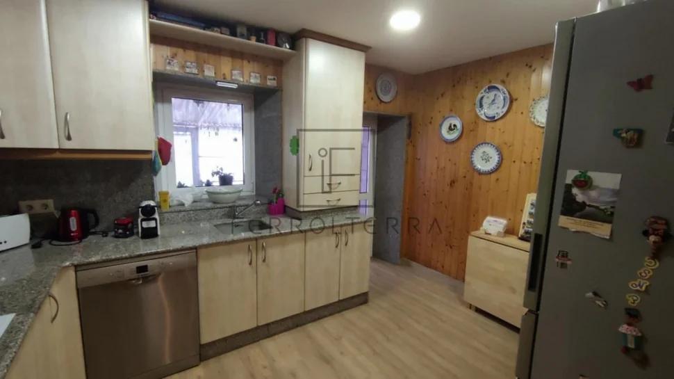 Se vende casa reformada y amueblada en neda, neda