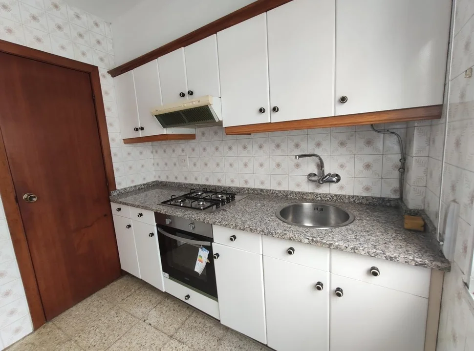 Piso en santa cecilia-narón