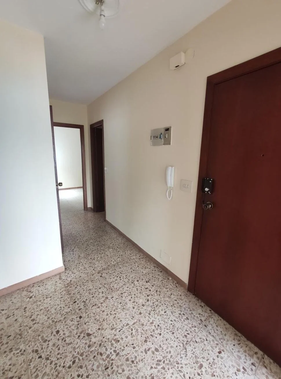 Piso en santa cecilia-narón