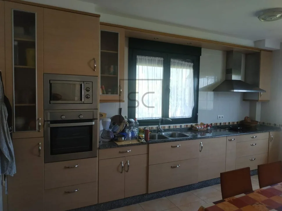 Casa con finca en lago, valdoviño