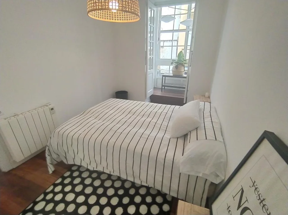 Piso con galerías y balcón en el centro de ferrol ( 1º)