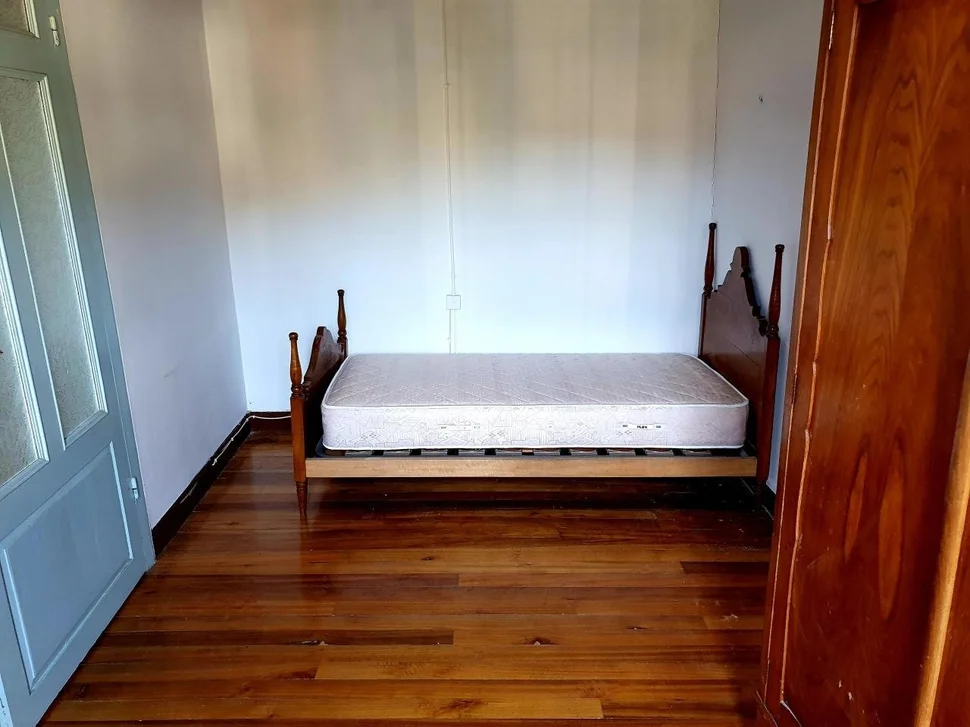 Casa con garaje, bodega y finca en san sadurnino