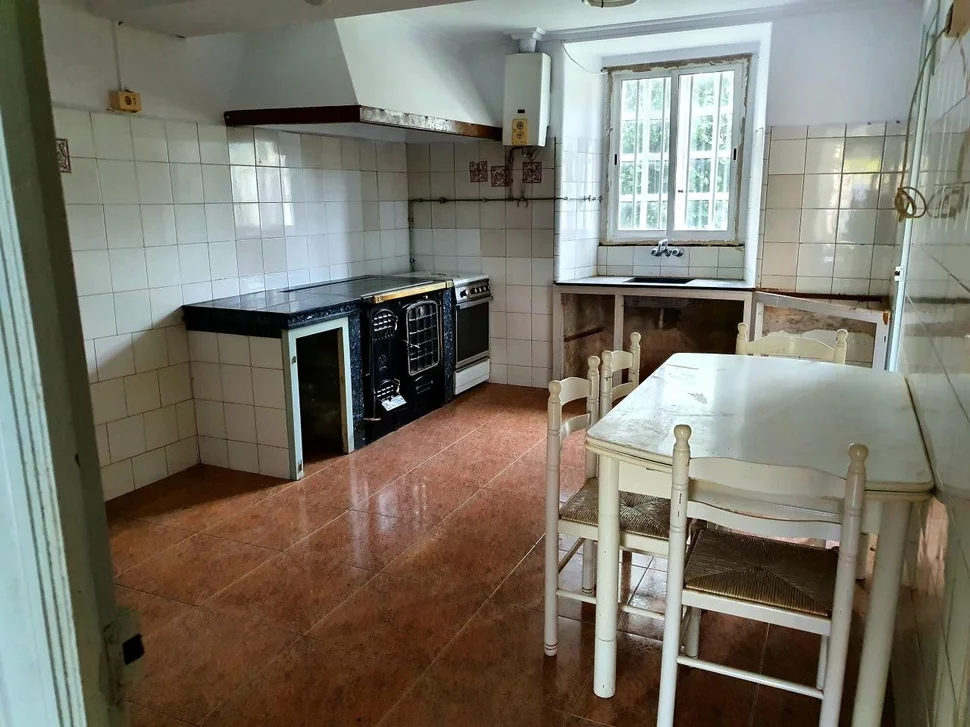 Casa con garaje, bodega y finca en san sadurnino