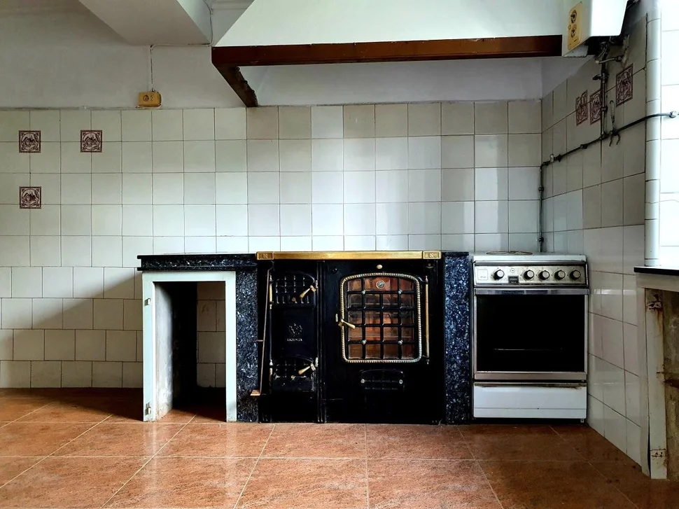 Casa con garaje, bodega y finca en san sadurnino