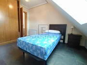 Se alquila piso con terraza en portanova