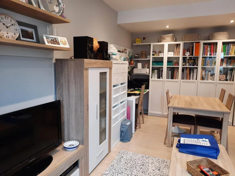 Apartamento totalmentee reformado de 2 dormitorios en catabois, ferrol