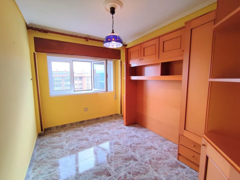 Bonito piso en caranza ferrol