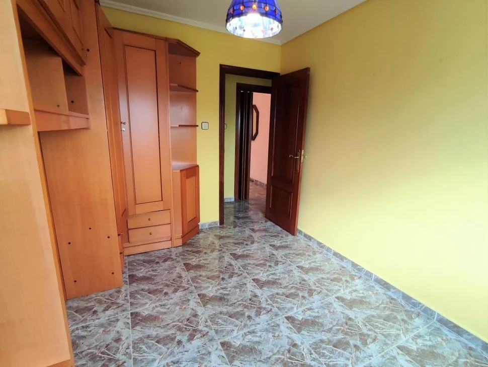 Bonito piso en caranza ferrol