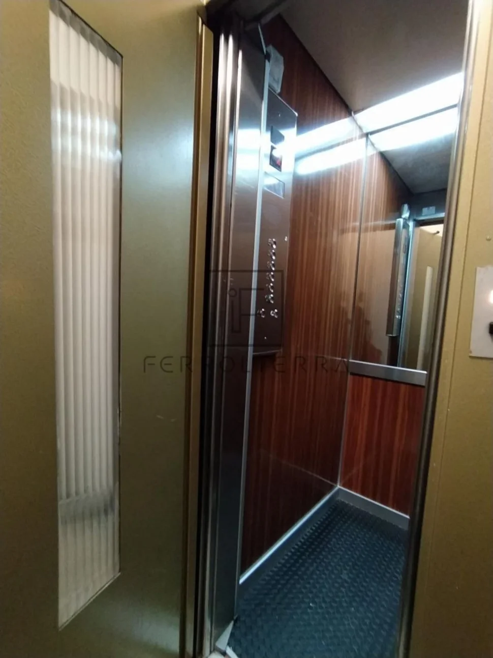 Inmueble #p000441 para vender en ferrol, centro