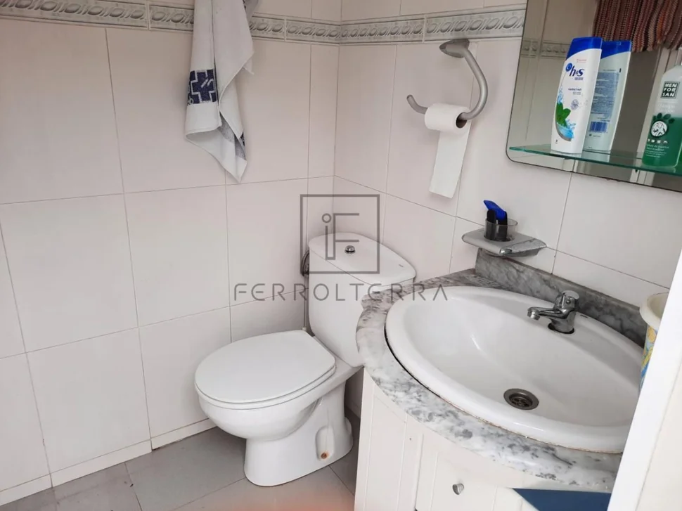 Inmueble #c000234 para vender en valdoviño, lago