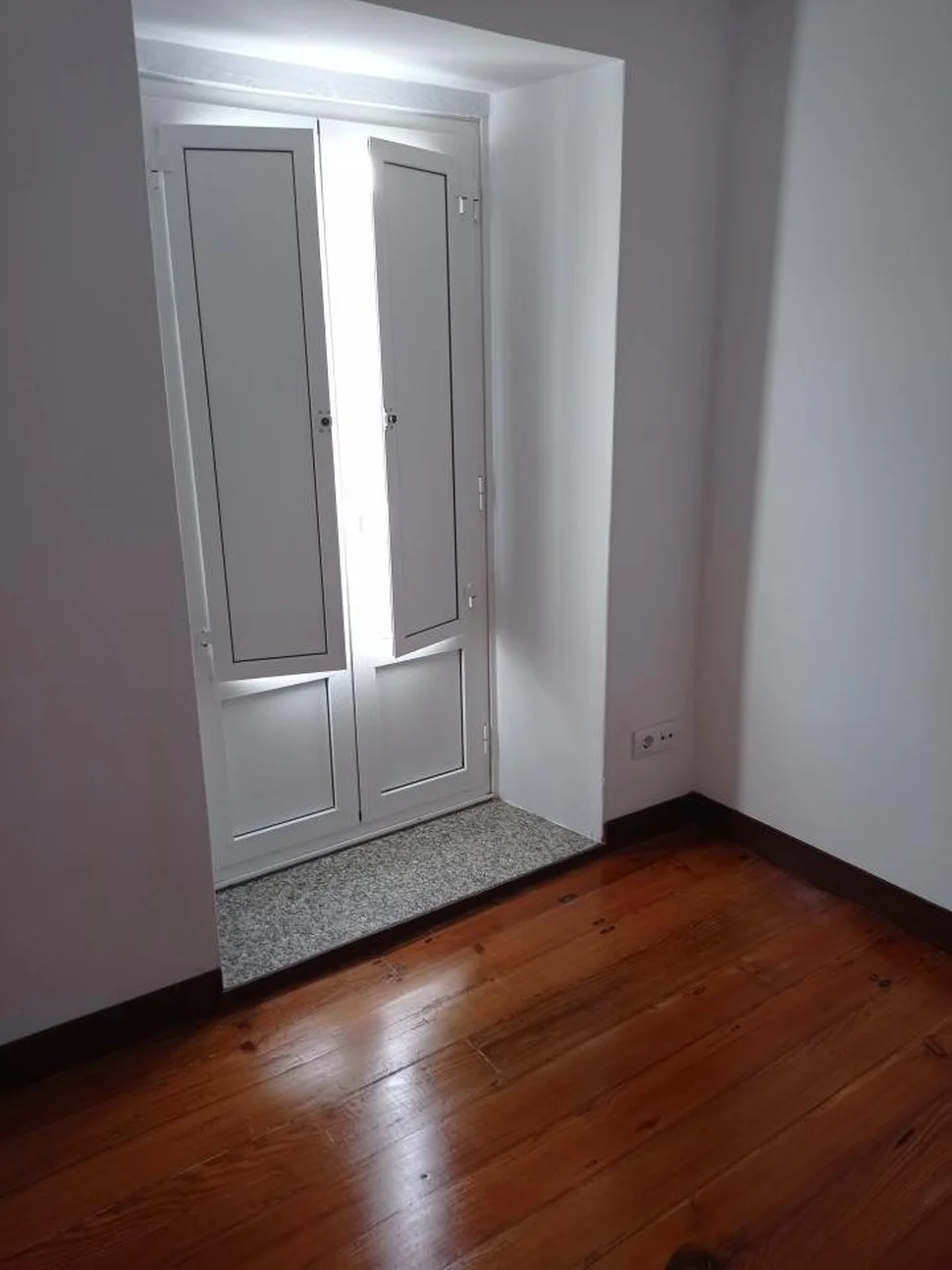 Se Venda Casa en Fene