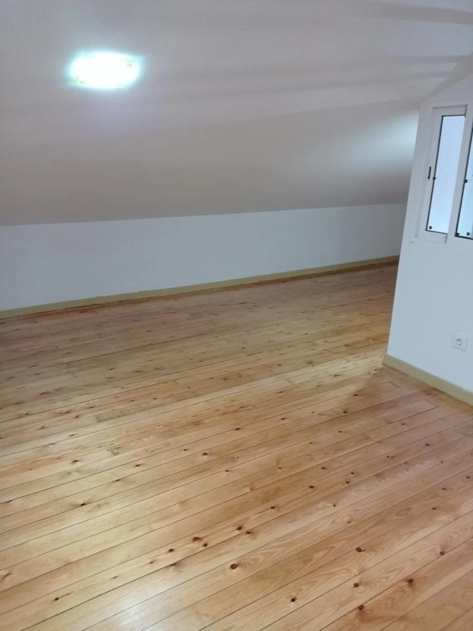 Se Venda Casa en Fene