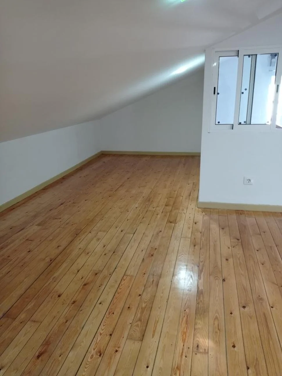 Se Venda Casa en Fene