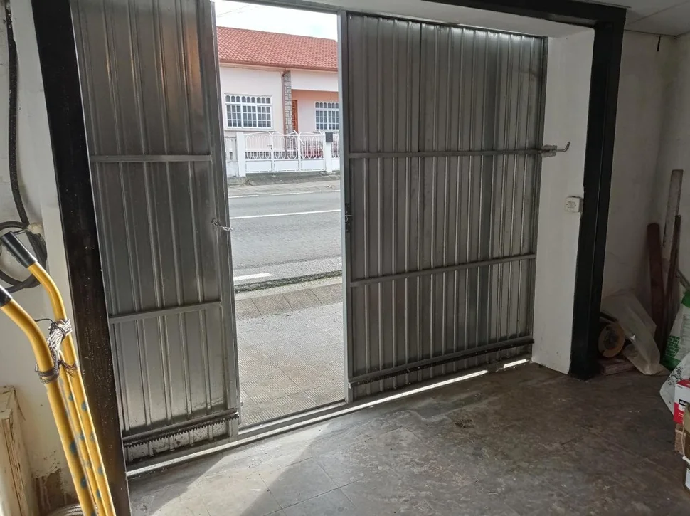 Se Venda Casa en Fene
