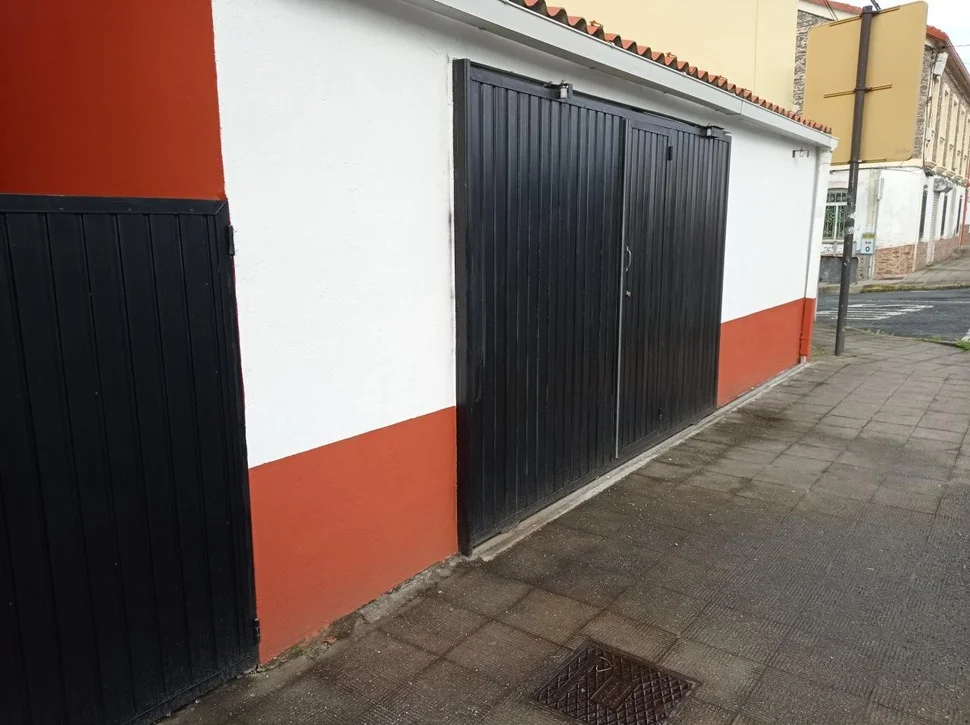 Se Venda Casa en Fene