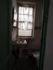 Se vende edificio para reforma integral en el centro con balcones y garajen en canido, ferrol