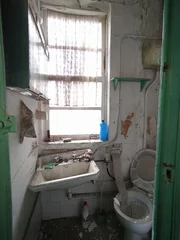 Se vende edificio para reforma integral en el centro con balcones y garajen en canido, ferrol