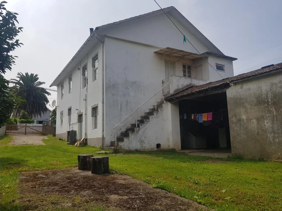 Casa con finca en meirás-valdoviño