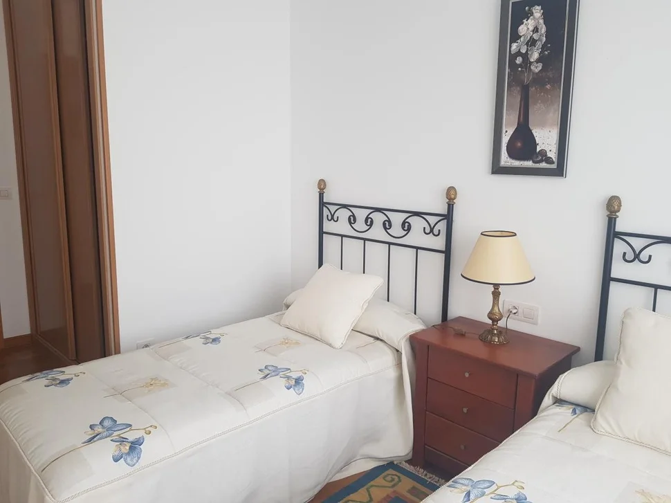 Apartamento semi-nuevo en ares