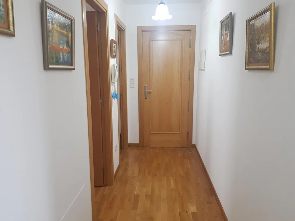 Apartamento semi-nuevo en ares
