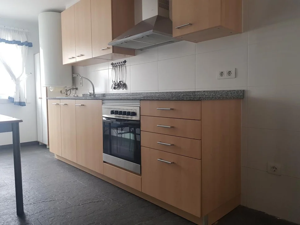 Apartamento semi-nuevo en ares